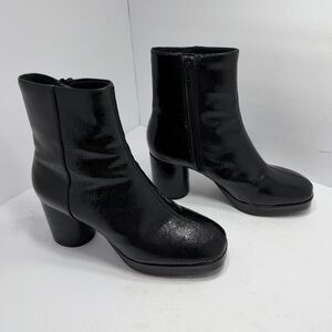 H&M DIVIDED Women’s 3" Block Heel  Ankle Boots US Size 6 High Gloss
